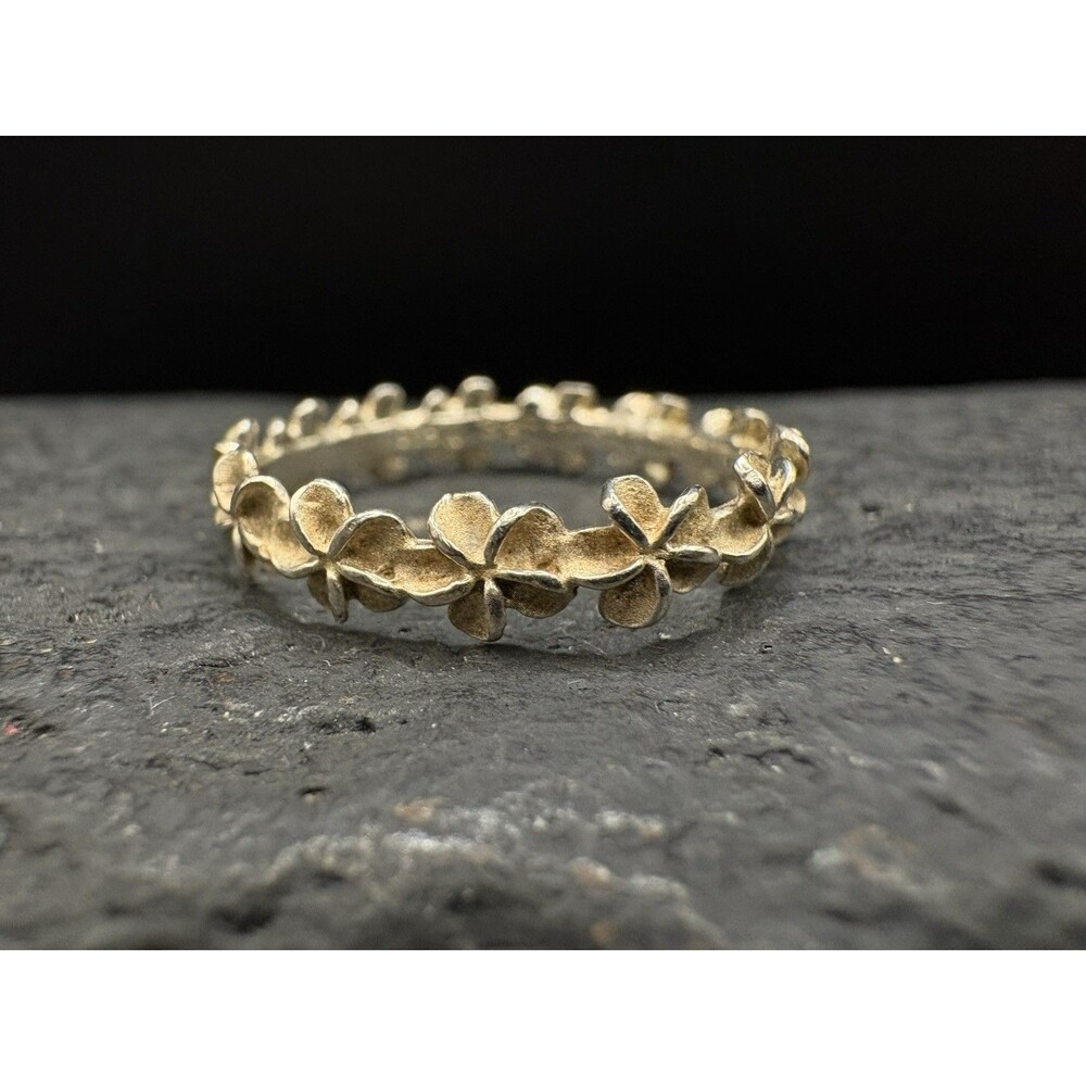 Vintage Size 8 Sterling Silver Daisy Eternity Band Ring Dainty 1.6g